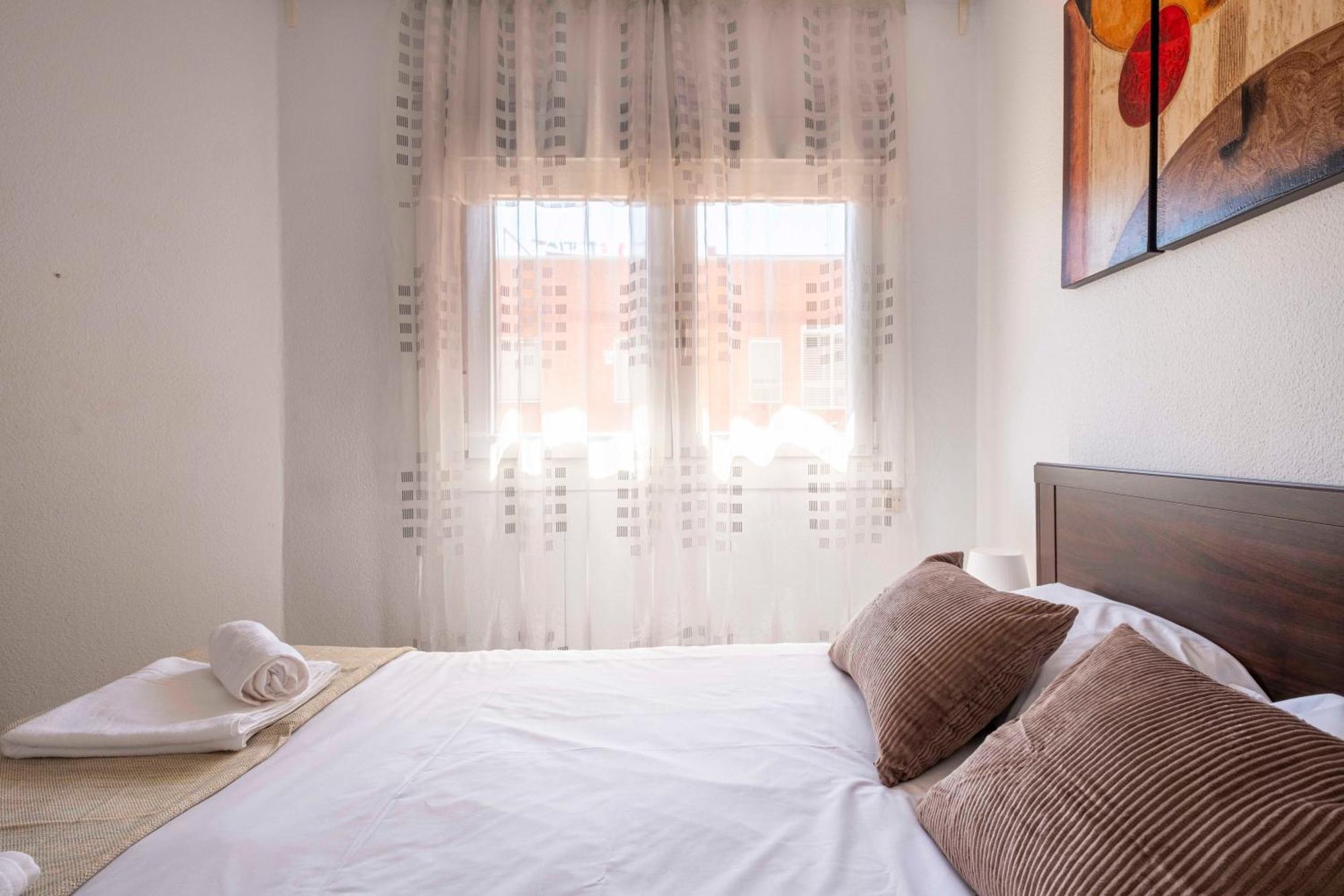 5 Min To The Sea And 15 Min To Barcelona Center Διαμέρισμα Sant Adria de Besos Εξωτερικό φωτογραφία