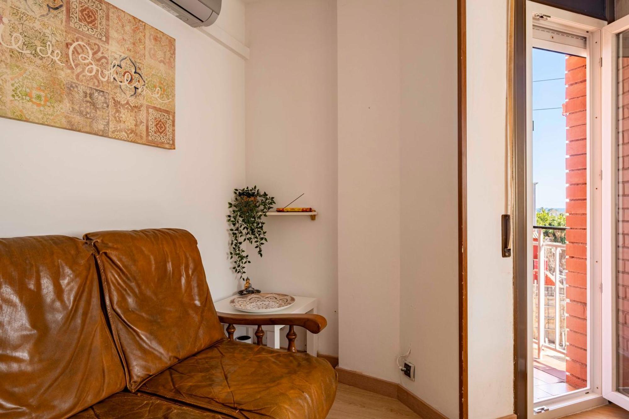 5 Min To The Sea And 15 Min To Barcelona Center Διαμέρισμα Sant Adria de Besos Εξωτερικό φωτογραφία